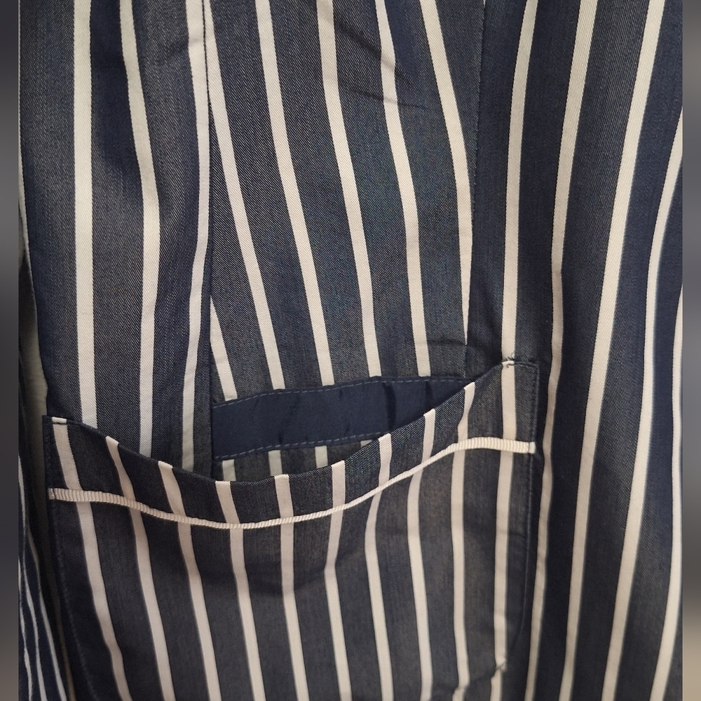 Boston Proper Navy striped two Gold buttons 3 pockets Women's Blazer Size 10 - Picture 7 of 11